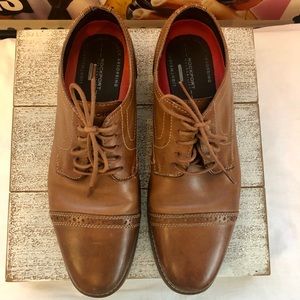 SOLD Rockport Men’s Oxfords